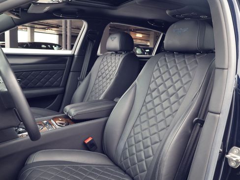 Certified 2017 Bentley Flying Spur S W12 AWD/4WD image 2