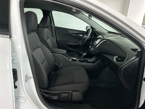 Used 2024 Chevrolet Malibu LS w/ Driver Confidence Package image 29