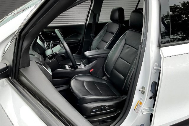 Used 2023 GMC Terrain SLT w/ Tech Package AWD/4WD image 21