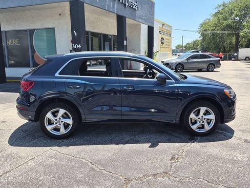 Used 2020 Audi Q3 2.0T Premium AWD/4WD image 4