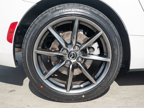 Used 2018 MAZDA MX-5 Miata RF Grand Touring image 55