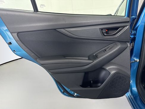 Used 2017 Subaru Impreza 2.0i image 25