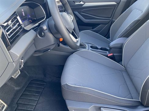 New 2025 Volkswagen Jetta Sport image 15