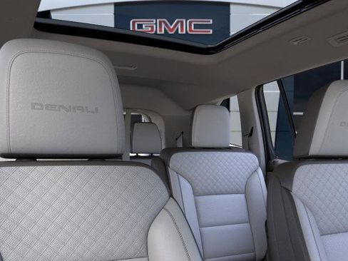 New 2026 GMC Acadia Denali image 24
