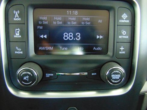 Used 2017 RAM 1500 Express w/ Express Value Package AWD/4WD image 16