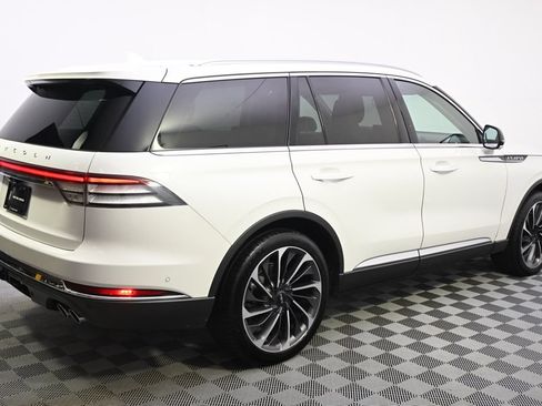 Used 2020 Lincoln Aviator Reserve w/ Equipment Group 202A AWD/4WD image 7
