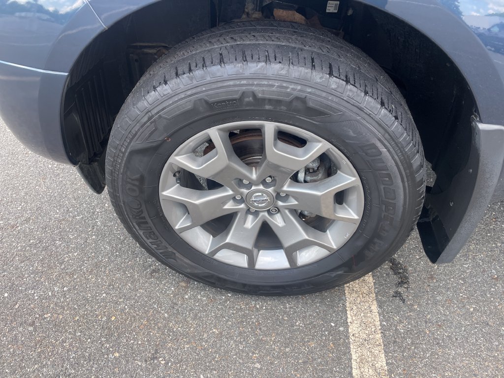 Used 2021 Nissan Frontier SV AWD/4WD image 8