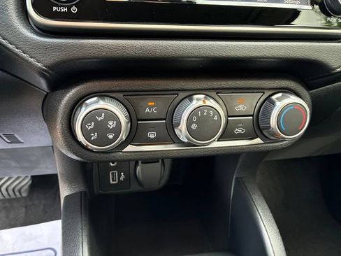 Used 2023 Nissan Versa S w/ Trunk Package FWD image 11