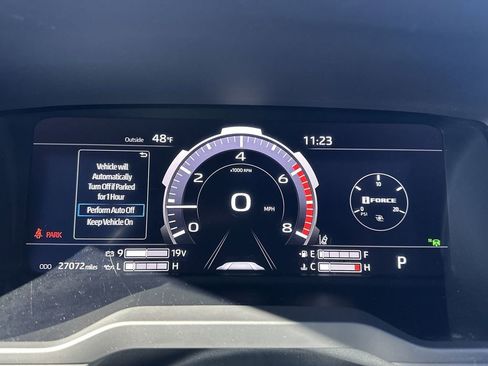 Used 2022 Toyota Tundra Platinum w/ Advanced Package image 21