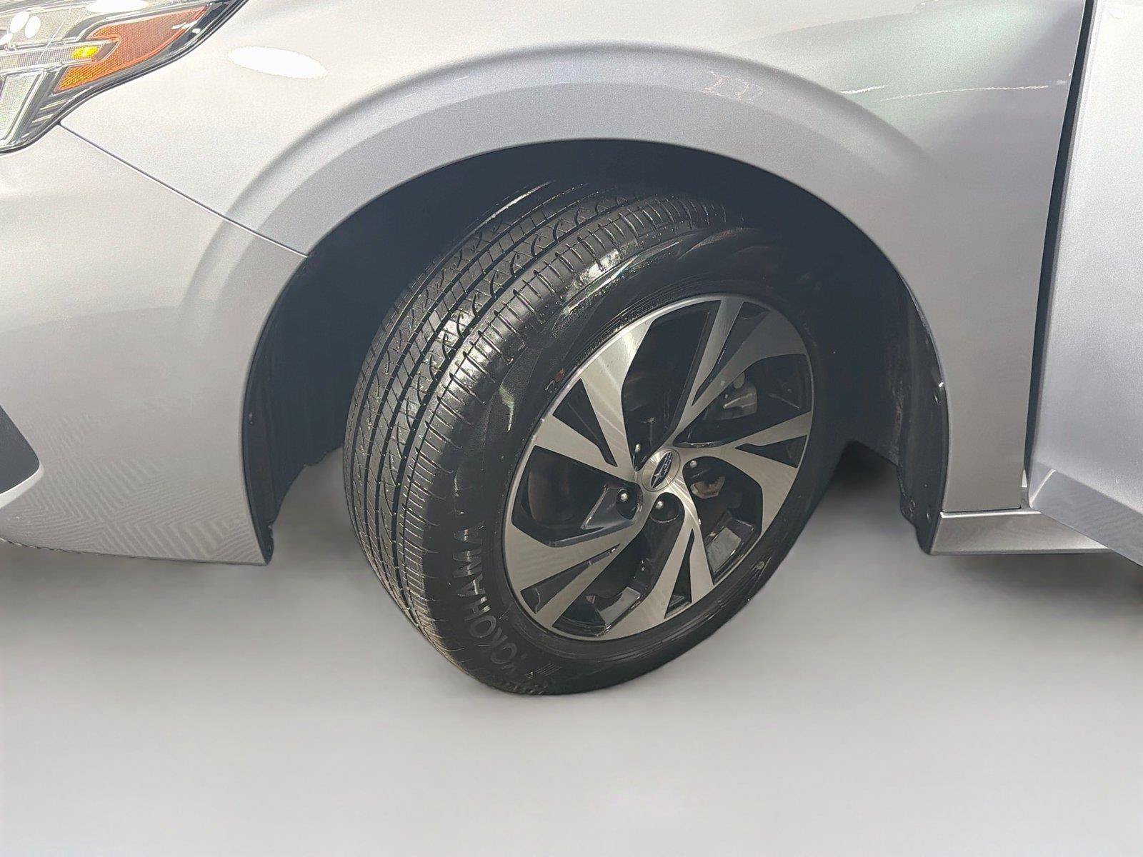 Used 2025 Subaru Legacy Premium AWD/4WD image 37