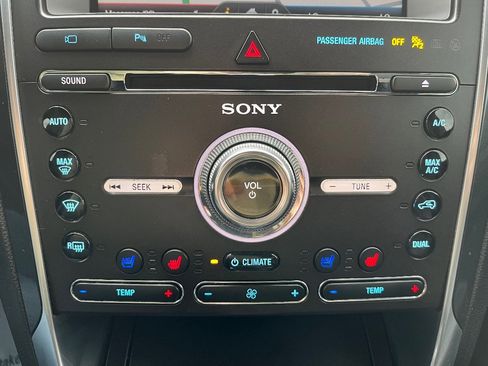 Used 2016 Ford Explorer Sport w/ Equipment Group 401A AWD/4WD image 16