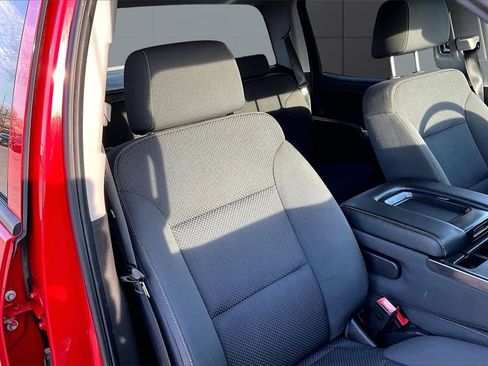 Used 2018 Chevrolet Silverado 1500 LT w/ LT Eassist Package image 7