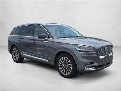 Used 2021 Lincoln Aviator Reserve RWD image 3