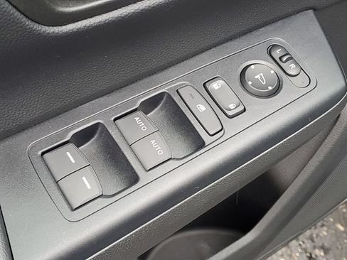 Used 2024 Honda CR-V Sport image 16