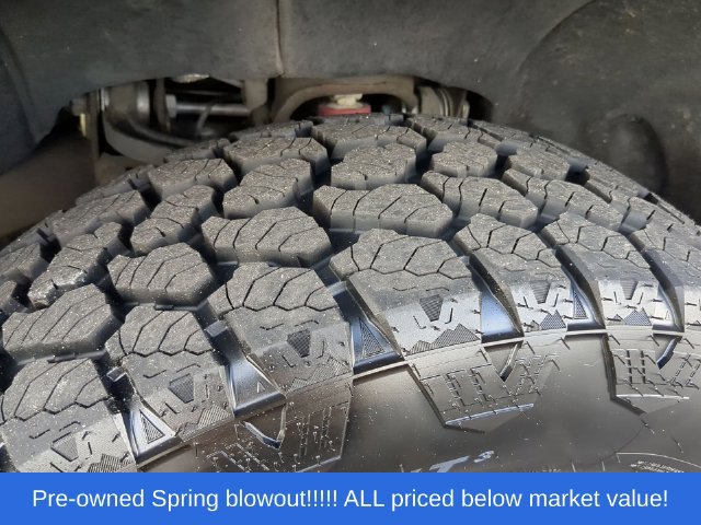 Used 2022 GMC Sierra 2500 AT4 w/ AT4 Premium Plus Package AWD/4WD image 19