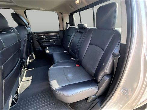 Used 2016 RAM 1500 Laramie w/ Convenience Group RWD image 21