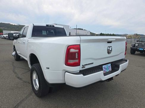 Used 2023 RAM 3500 Laramie RWD image 16