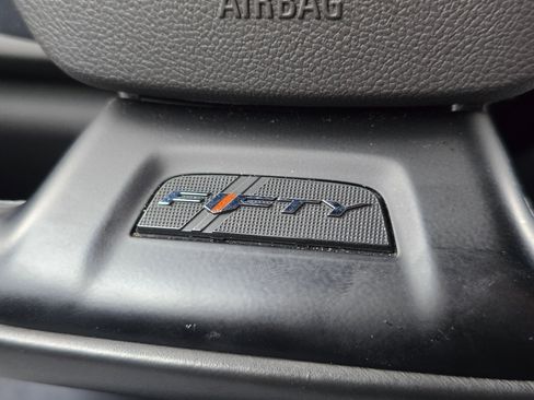 Used 2017 Chevrolet Camaro SS image 31