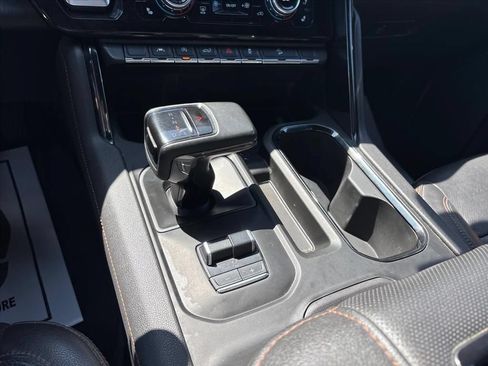 Used 2022 GMC Sierra 1500 AT4 AWD/4WD image 36