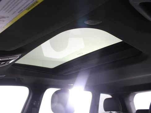 New 2026 Jeep Grand Cherokee Laredo X AWD/4WD image 9