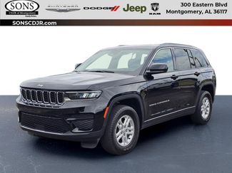 Used 2024 Jeep Grand Cherokee Laredo RWD video 1