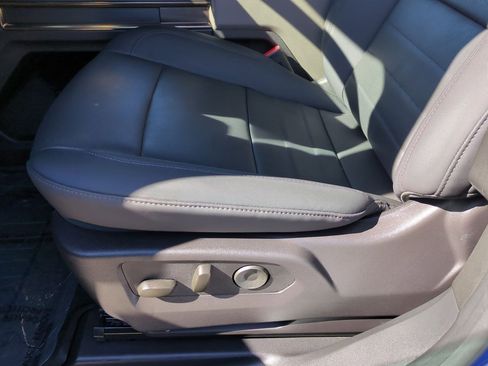 Used 2024 GMC Hummer EV 3X image 17