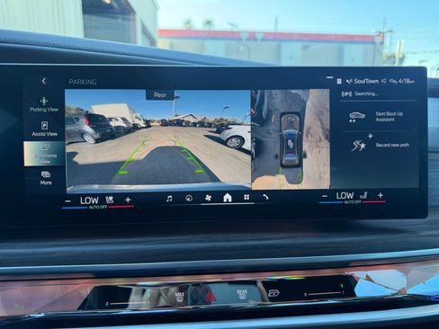 Used 2023 BMW 740i RWD image 22