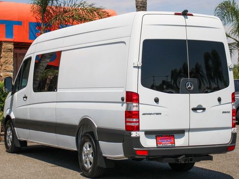 Used 2017 Mercedes-Benz Sprinter 2500 w/ Active Safety Plus Package image 6