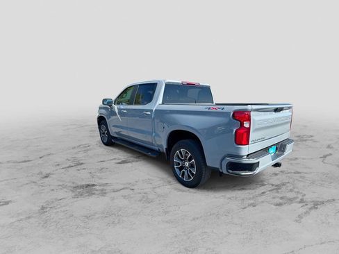 Used 2024 Chevrolet Silverado 1500 RST AWD/4WD image 6
