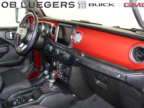 Used 2021 Jeep Wrangler Unlimited Rubicon AWD/4WD image 17