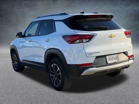 Used 2024 Chevrolet TrailBlazer LT image 5