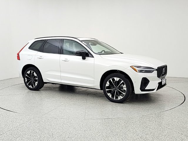 New 2026 Volvo XC60 T8 Plus w/ Climate Package AWD/4WD image 3