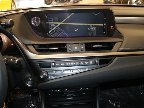 Used 2020 Lexus ES 350 F Sport w/ Accessory Package 2 image 28