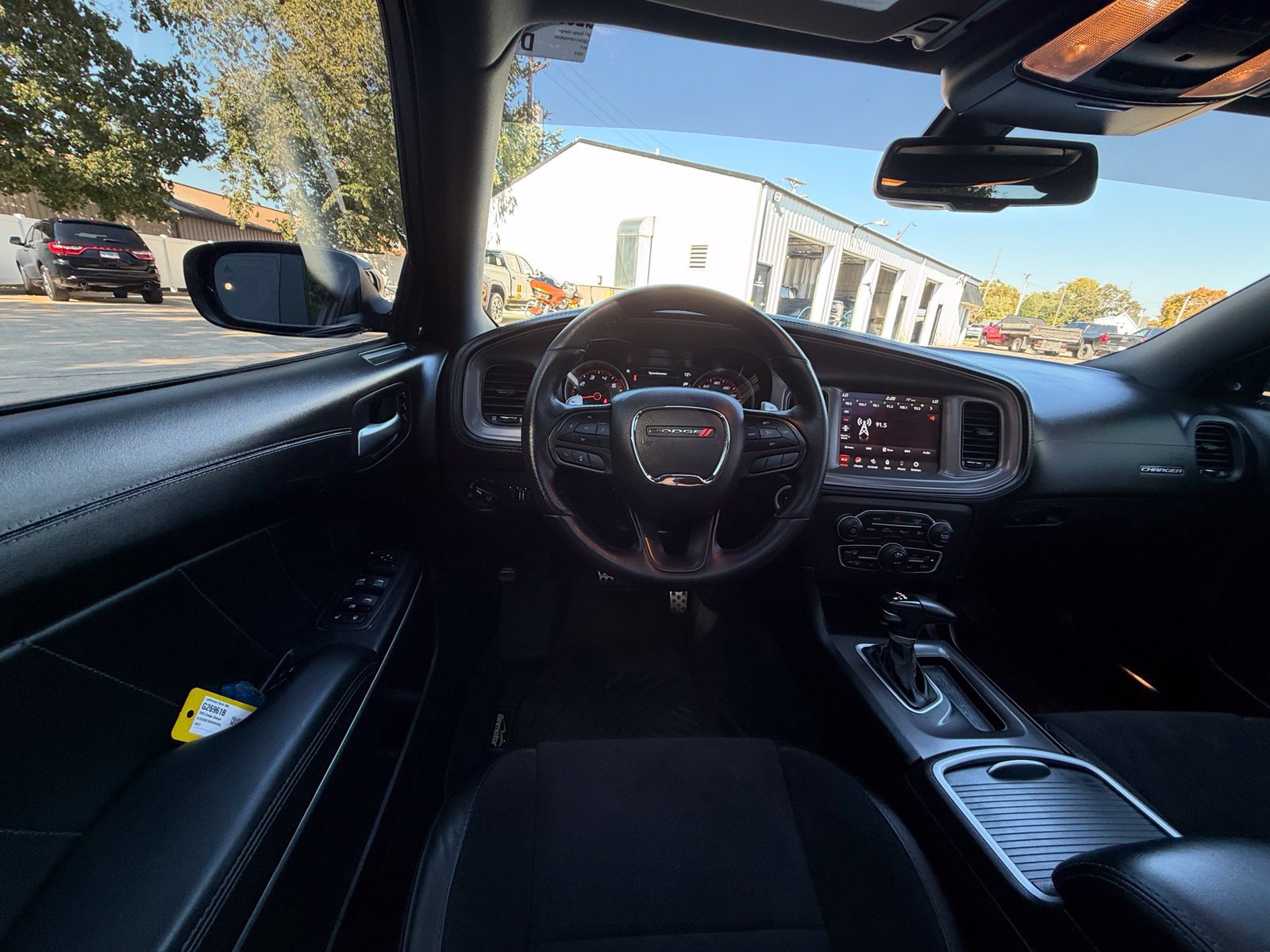 Used 2023 Dodge Charger R/T w/ Plus Group RWD image 2