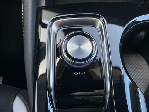 New 2026 Buick Envision Sport Touring AWD/4WD image 17