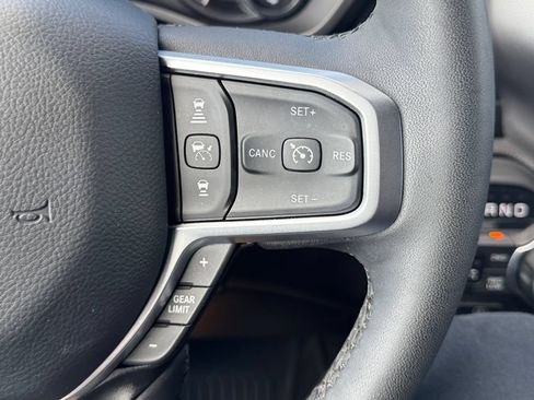 Used 2025 RAM 1500 Big Horn AWD/4WD image 22