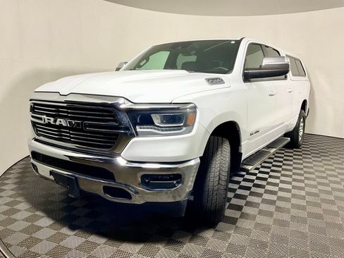 Used 2024 RAM 1500 Laramie AWD/4WD image 2