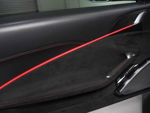 Used 2021 Ferrari Roma image 37