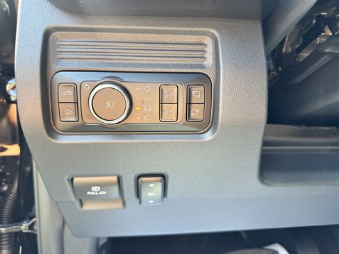 New 2026 Ford F350 Lariat AWD/4WD image 11