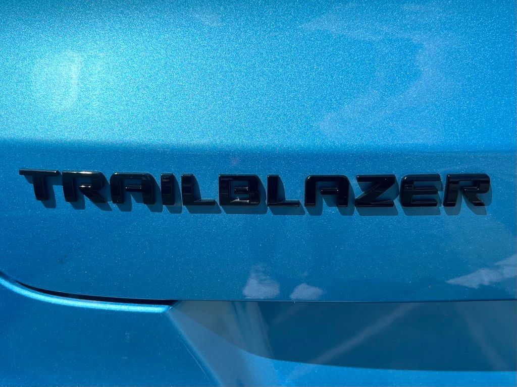 Used 2026 Chevrolet TrailBlazer RS w/ Driver Confidence Package FWD image 8