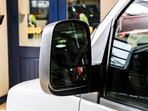 Used 2023 Chevrolet Express 3500 LS image 31