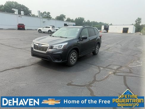 Used 2019 Subaru Forester Premium AWD/4WD image 2