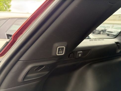 Used 2023 Jeep Grand Cherokee Altitude image 10