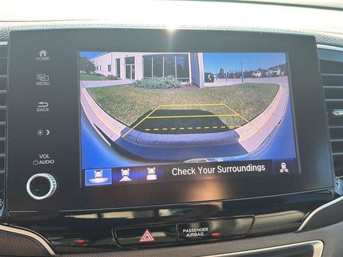 Used 2023 Honda Ridgeline RTL image 9