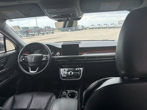 Used 2022 Lincoln Corsair Reserve w/ Elements Package image 18