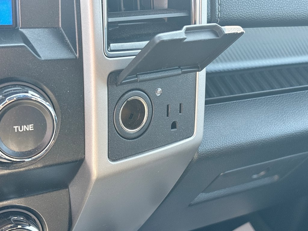 Used 2019 Ford F150 Lariat AWD/4WD image 39