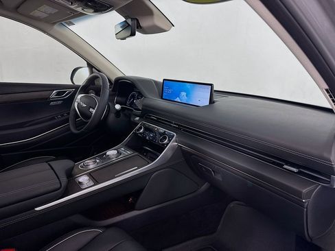 Used 2023 Genesis GV80 2.5T w/ Prestige Package AWD/4WD image 31