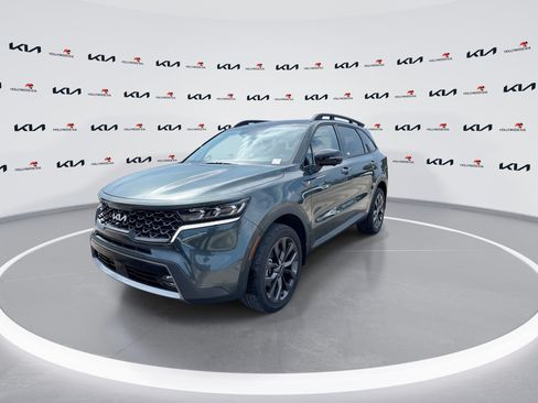 Certified 2023 Kia Sorento SX Prestige AWD/4WD image 4