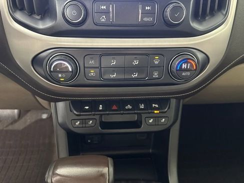 Used 2019 GMC Canyon SLT w/ Driver Alert Package image 24