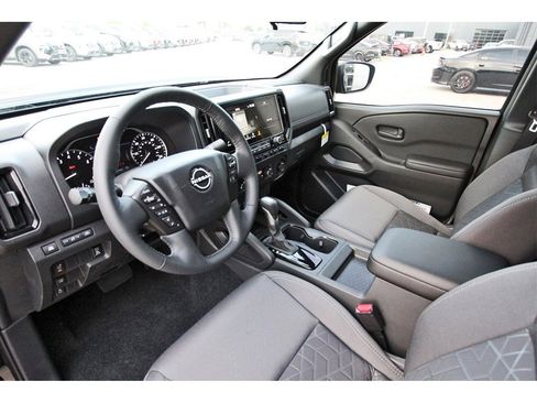 New 2026 Nissan Frontier SV w/ SV Convenience Package image 12